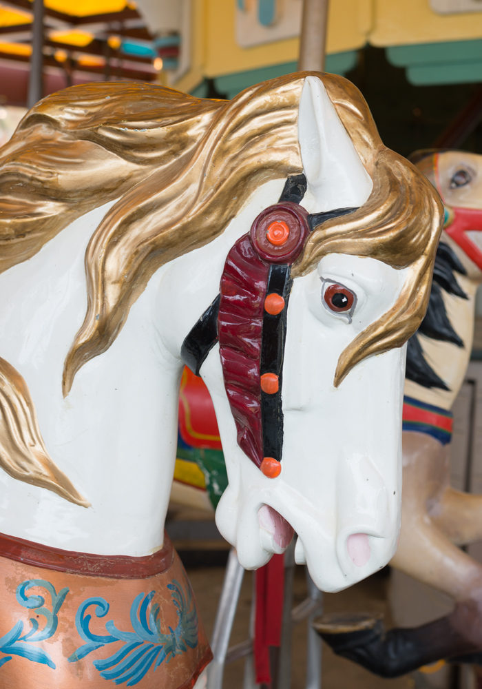 carousel on the mall horse detail